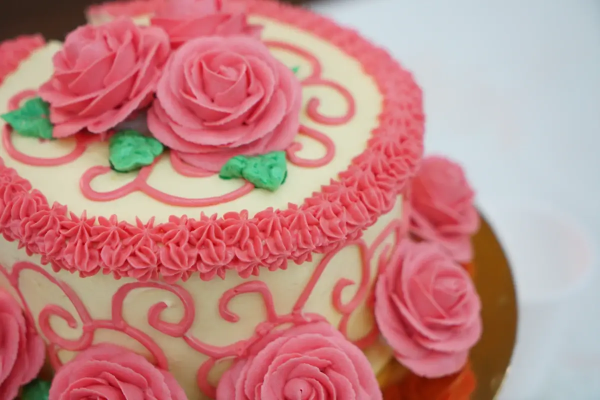 Bolos decorados sob encomenda